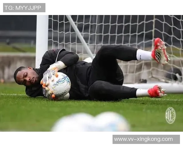 迈尼昂六次扑救表现出色荣膺米兰对阵罗马最佳球员称号